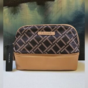 TAHARI COSMETIC BAG NWT